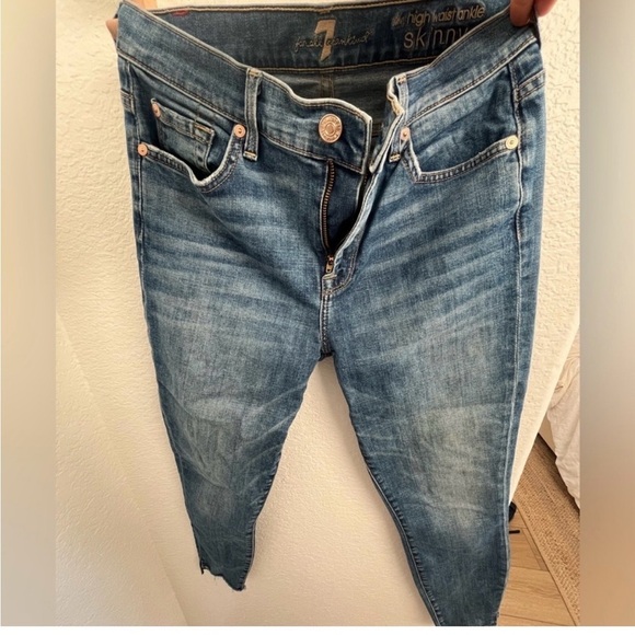 7 For All Mankind Denim - 7 For All Mankind Women's Faded Blue Skinny Jeans